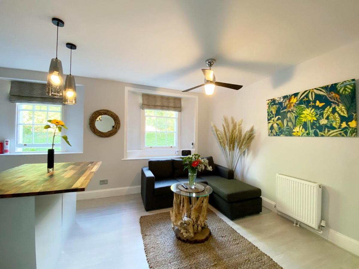 Meadfoot Bay Apartment At Hesketh Crescent 토키 외부 사진