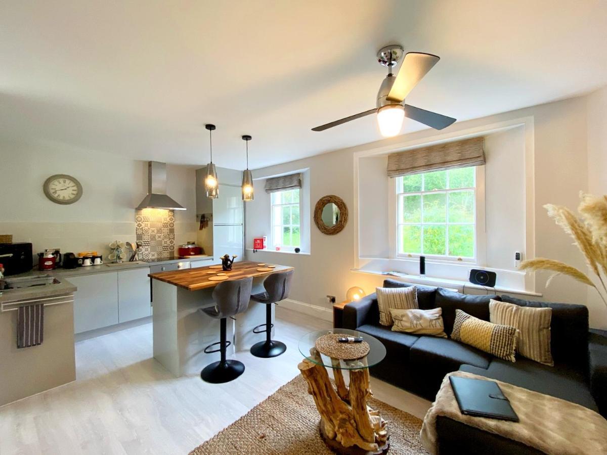 Meadfoot Bay Apartment At Hesketh Crescent 토키 외부 사진