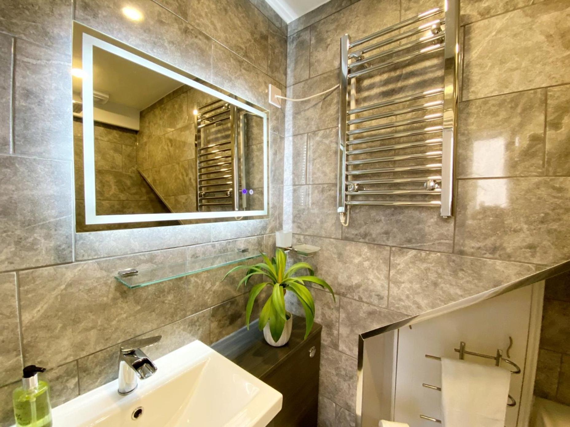 Meadfoot Bay Apartment At Hesketh Crescent 토키 외부 사진